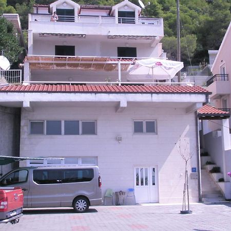 Guesthouse Marija Подстрана Екстериор снимка