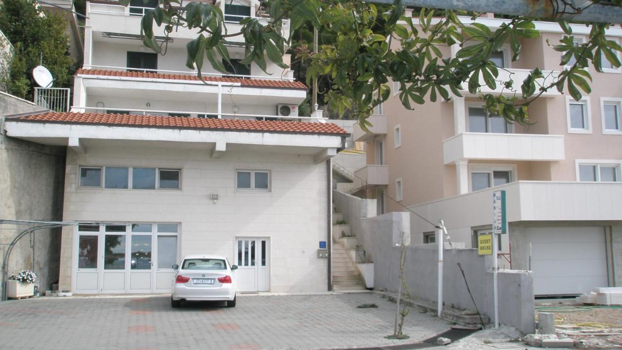 Guesthouse Marija Подстрана Екстериор снимка
