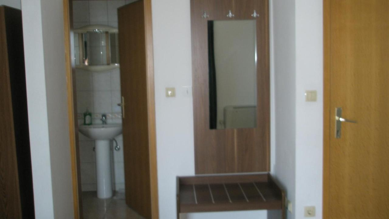 Guesthouse Marija Подстрана Екстериор снимка