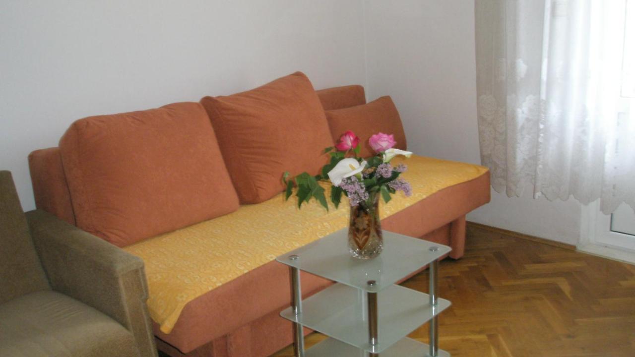 Guesthouse Marija Подстрана Екстериор снимка